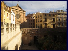 La Lonja de la Seda 38 - the courtyard